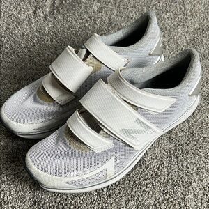 New Balance NB Cycle Cycling Shoes Womens 7.5 White Grey Spin Class Bike WX09WH